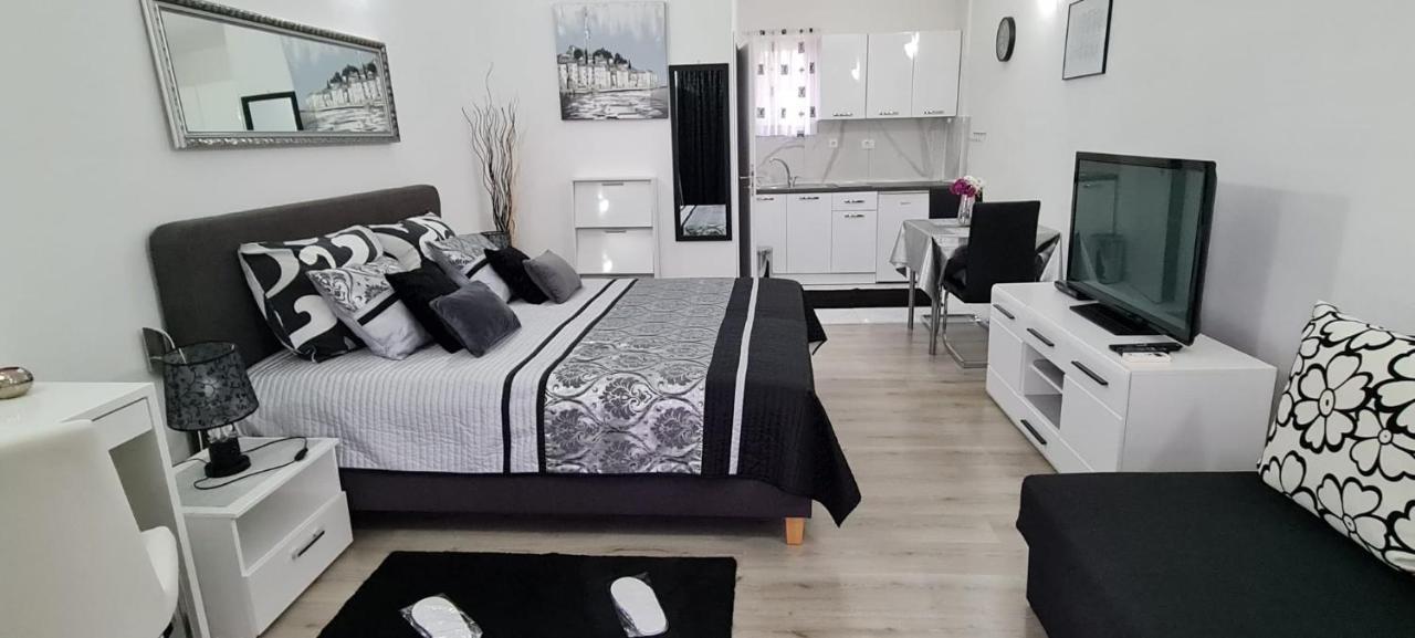 Beautyful Sea View 6 Luxury Studio Danijela Apartment Senj (Lika-Senj)