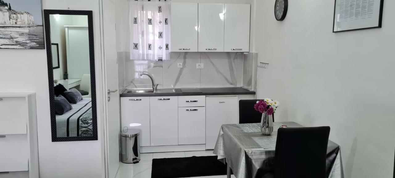 Beautyful Sea View 6 Luxury Studio Danijela Apartment Senj (Lika-Senj)