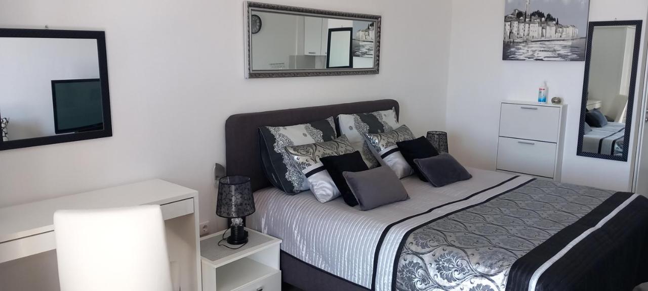 Beautyful Sea View 6 Luxury Studio Danijela Apartment *