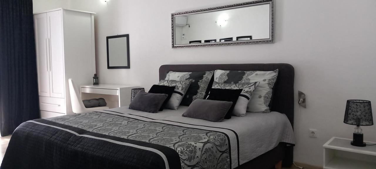 Beautyful Sea View 6 Luxury Studio Danijela Apartment